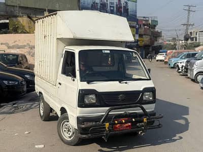 job delivery boy Jo driving Janta ho