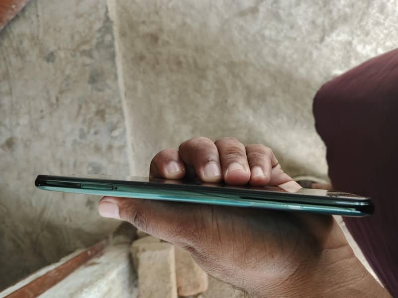 Infinix Note 7 4