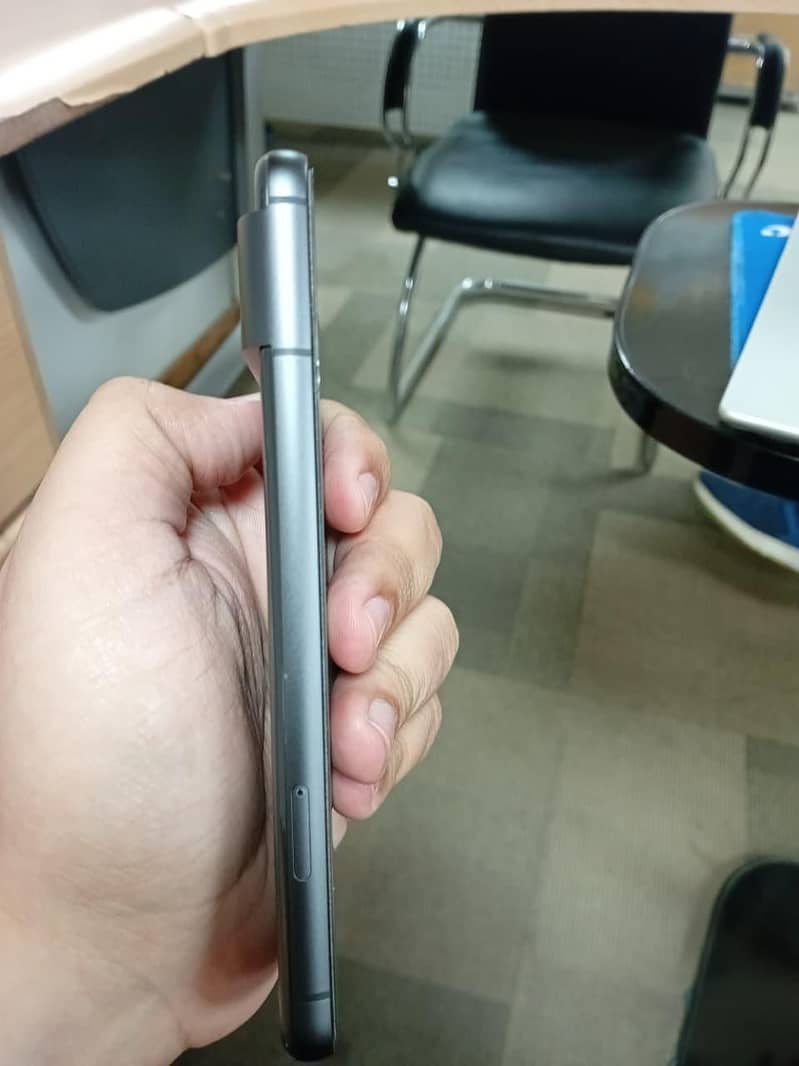 Google Pixel 8 3