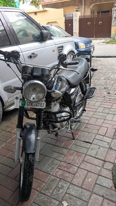 Suzuki gs 150