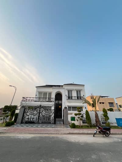 I SELL 23MARLA CORNER HOUSE IN BAHRIA ORCHARD RAIWIND ROAD LAHORE