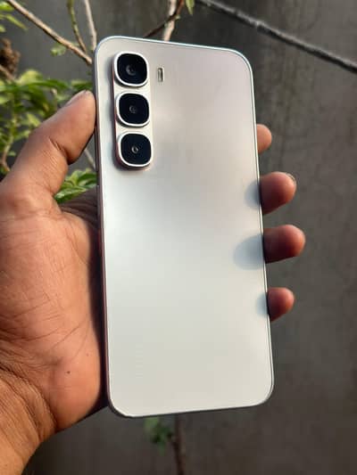 Infinix Hot 60 pro