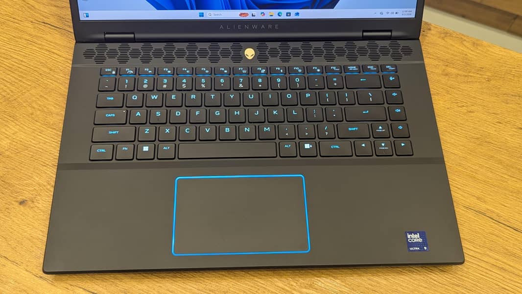 AlienWare Gaming Laptop 5