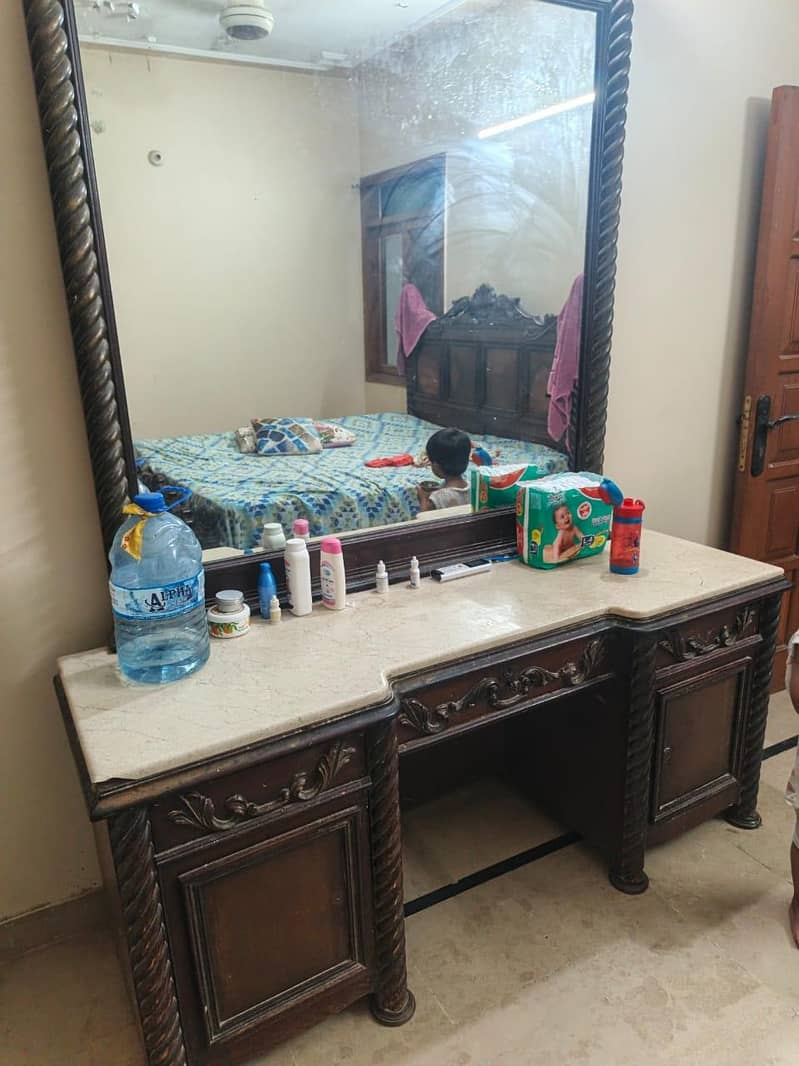 side table and marble top dressing table 0