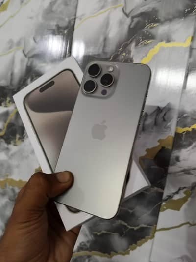 Apple iPhone 15 Pro Max