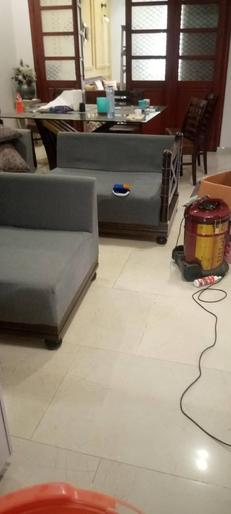 Sofa cleaning 1
