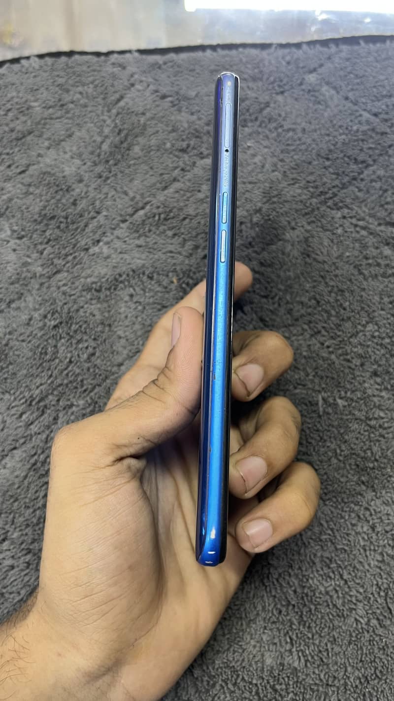OPPO A53 3