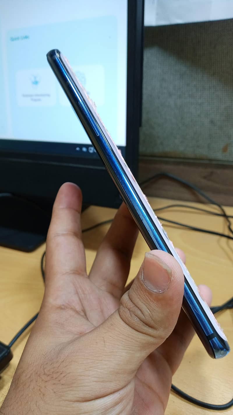 One Plus 7 Pro 3