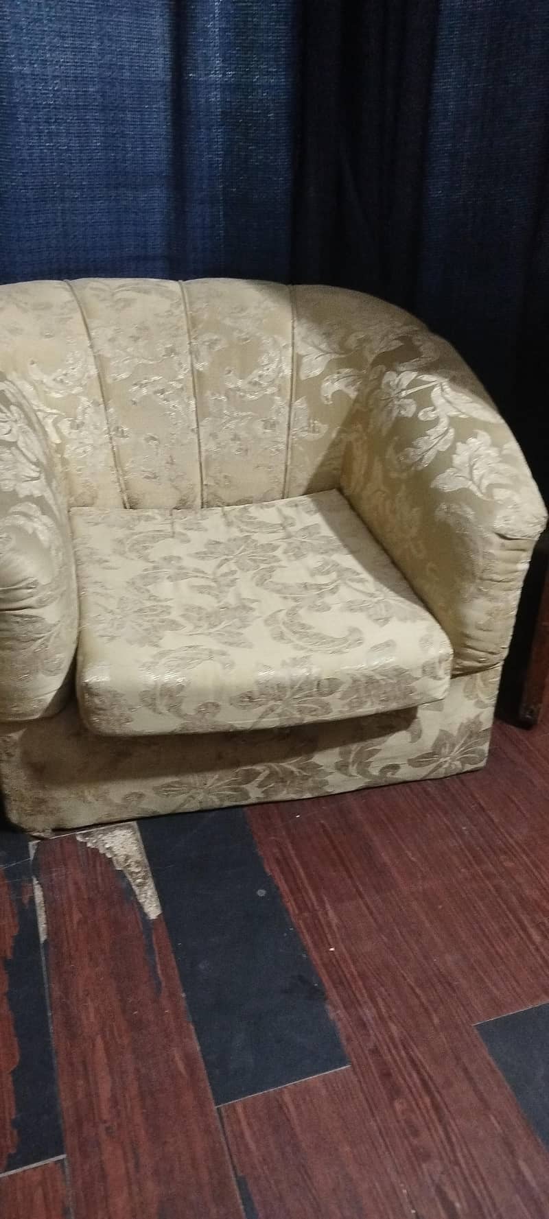 5 Seater Sofa 2