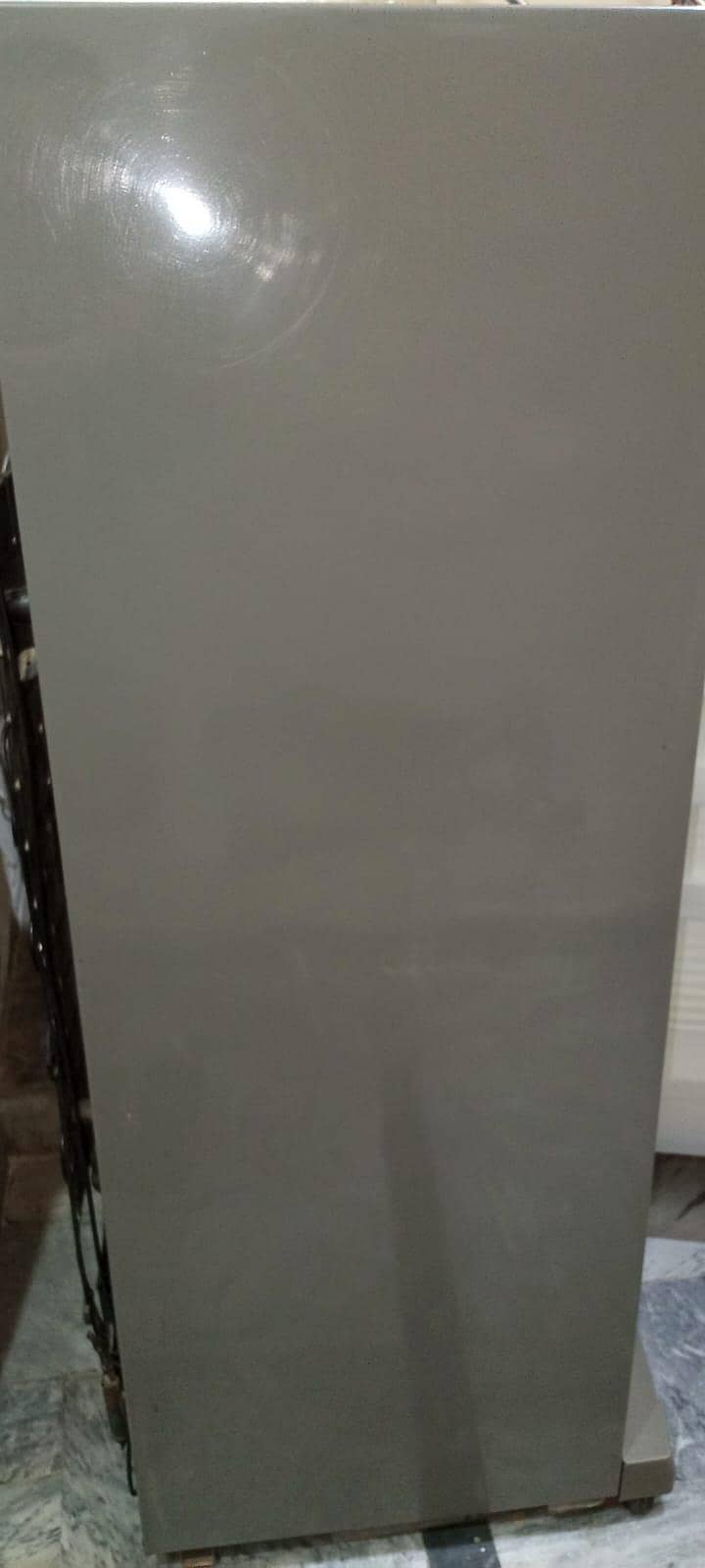 fridge good condition 4