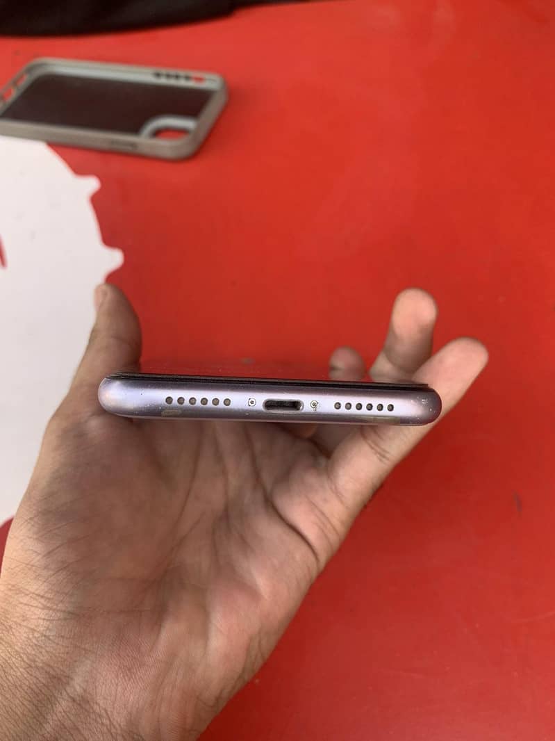 Apple iPhone 11 1