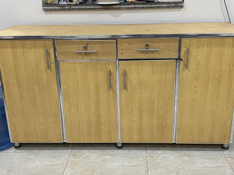 Counter / Sideboards&buffets 0