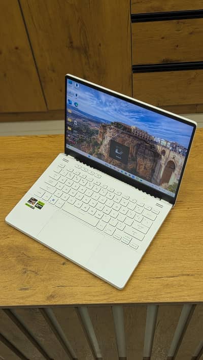 Asus ROG zephyrus G14