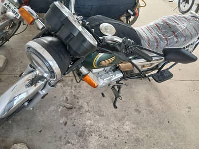 honda cg150 . serf 2700 kilometres chale ha