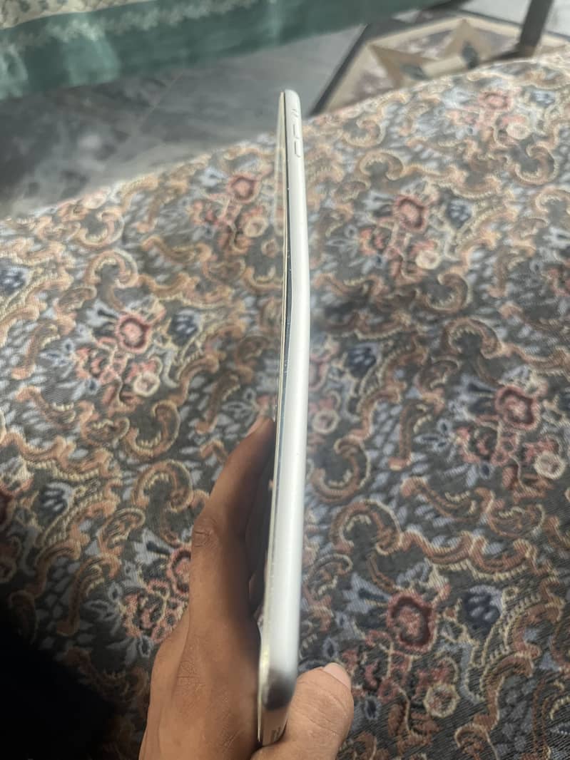 iPad 12.5. 7 3