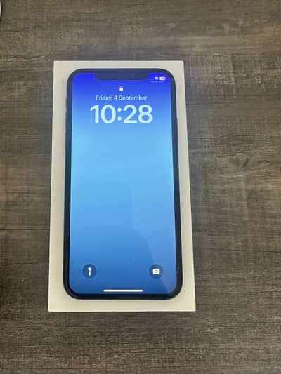 iPhone X 256 PTA Complete Box