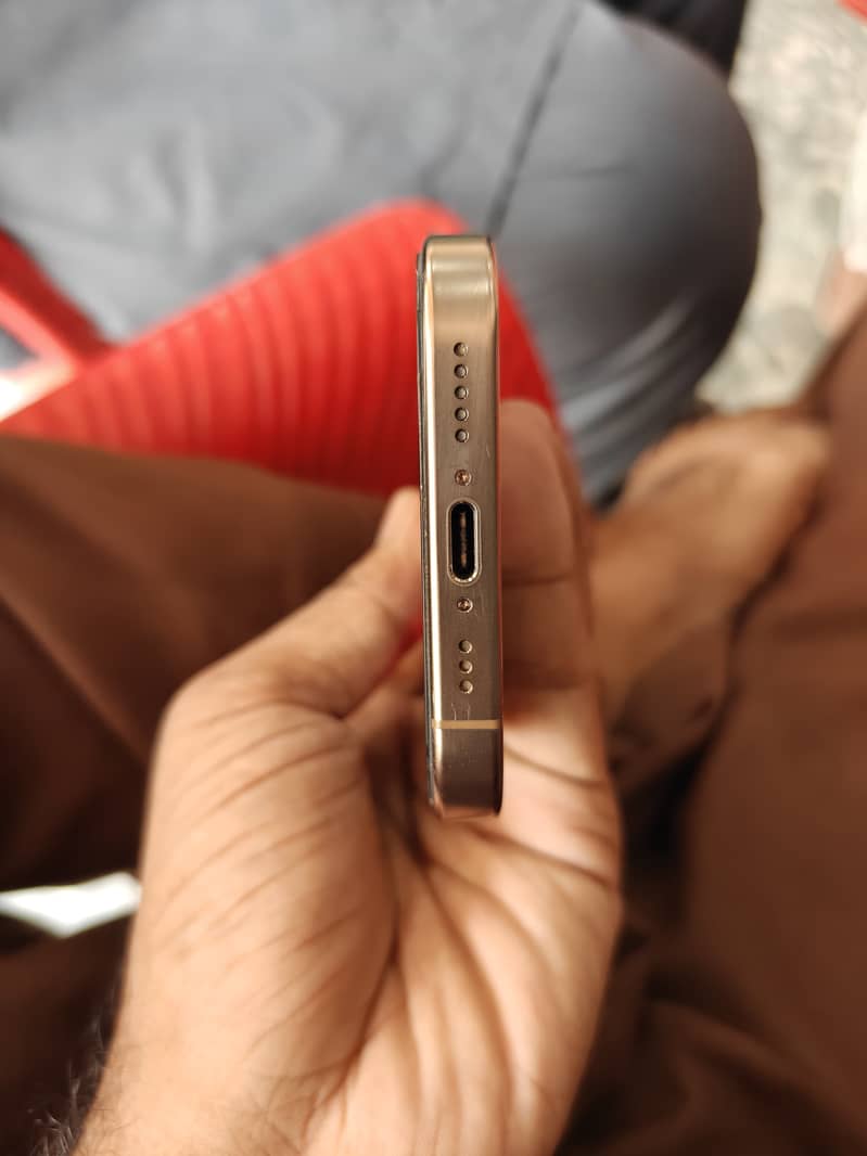 16 pro 5