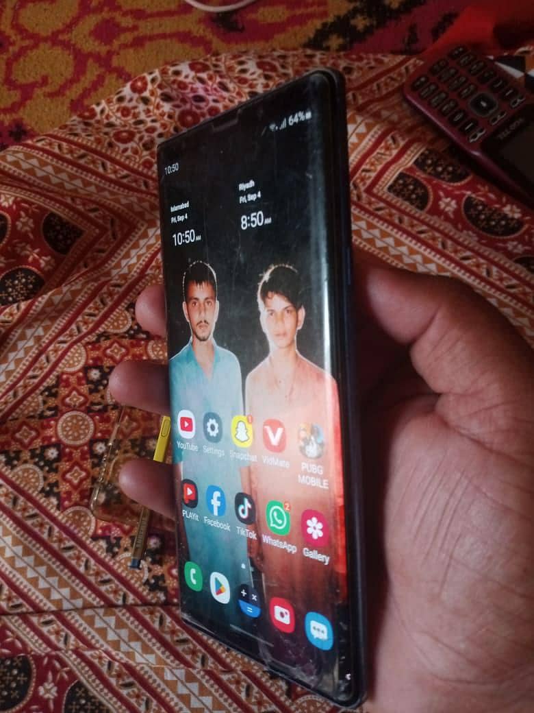 Samsung Mobile Note 9 1