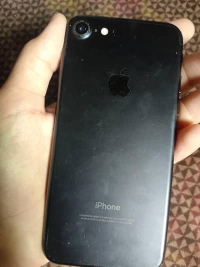 Apple iPhone 7