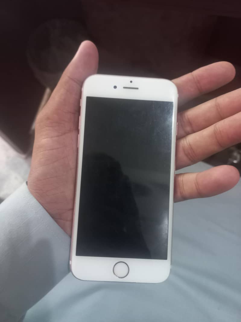 Apple iPhone 6S 1