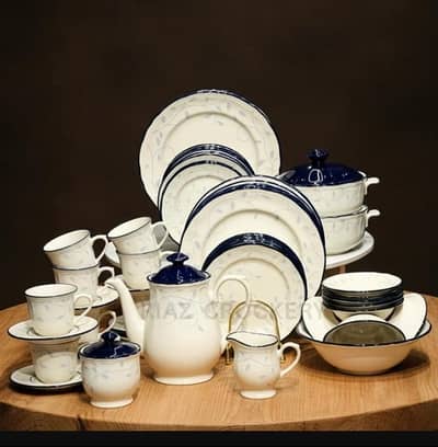 Royal of London branded set 60 pieces 8 person dinner set