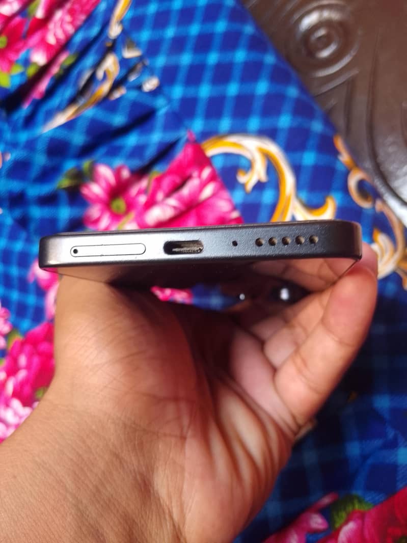 Xiaomi Redmi Note 13 0
