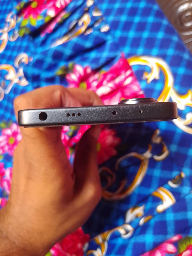 Xiaomi Redmi Note 13 1