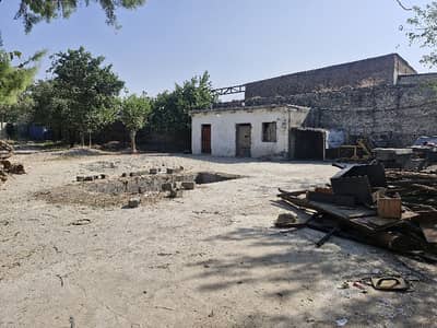 3 Kanal Warehouse Available For Rent