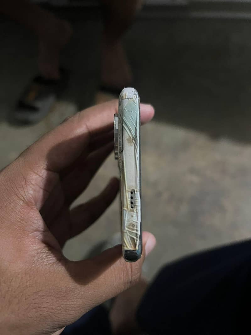 Tecno CAMON 40 Pro 3