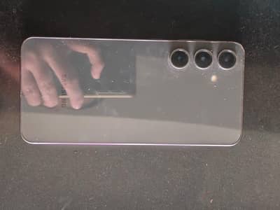 Samsung Mobile S24 fE