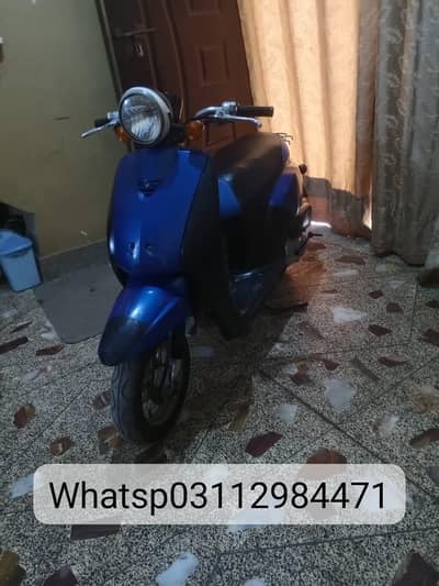 Honda dio 49 cc 4stock in liyaqatabad detail parhlen 03112984471