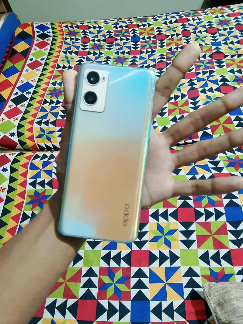 OPPO A96 0