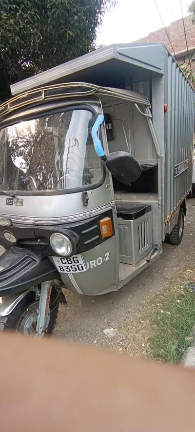 Tez Raftar Loader Rickshaw – Cargo Box