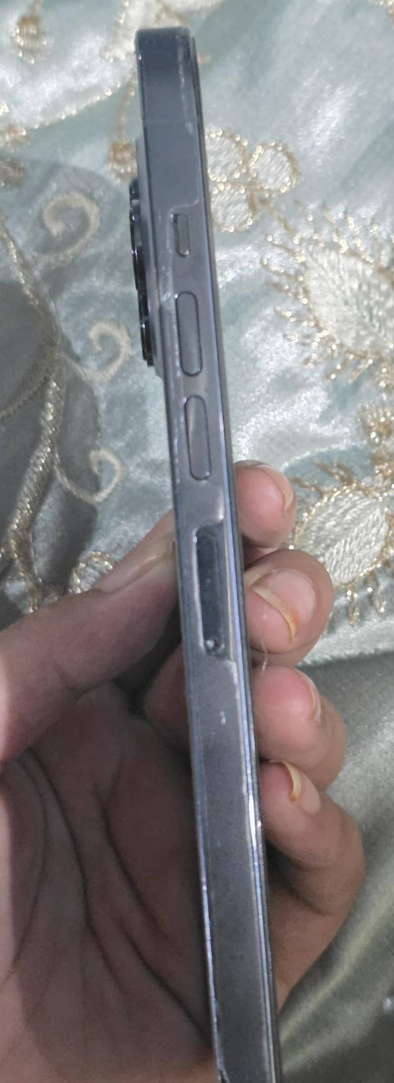 Apple iPhone 13 Pro Max 1