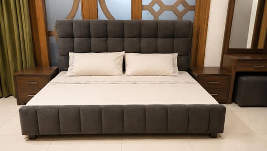 bubble low profile bed with two side tables