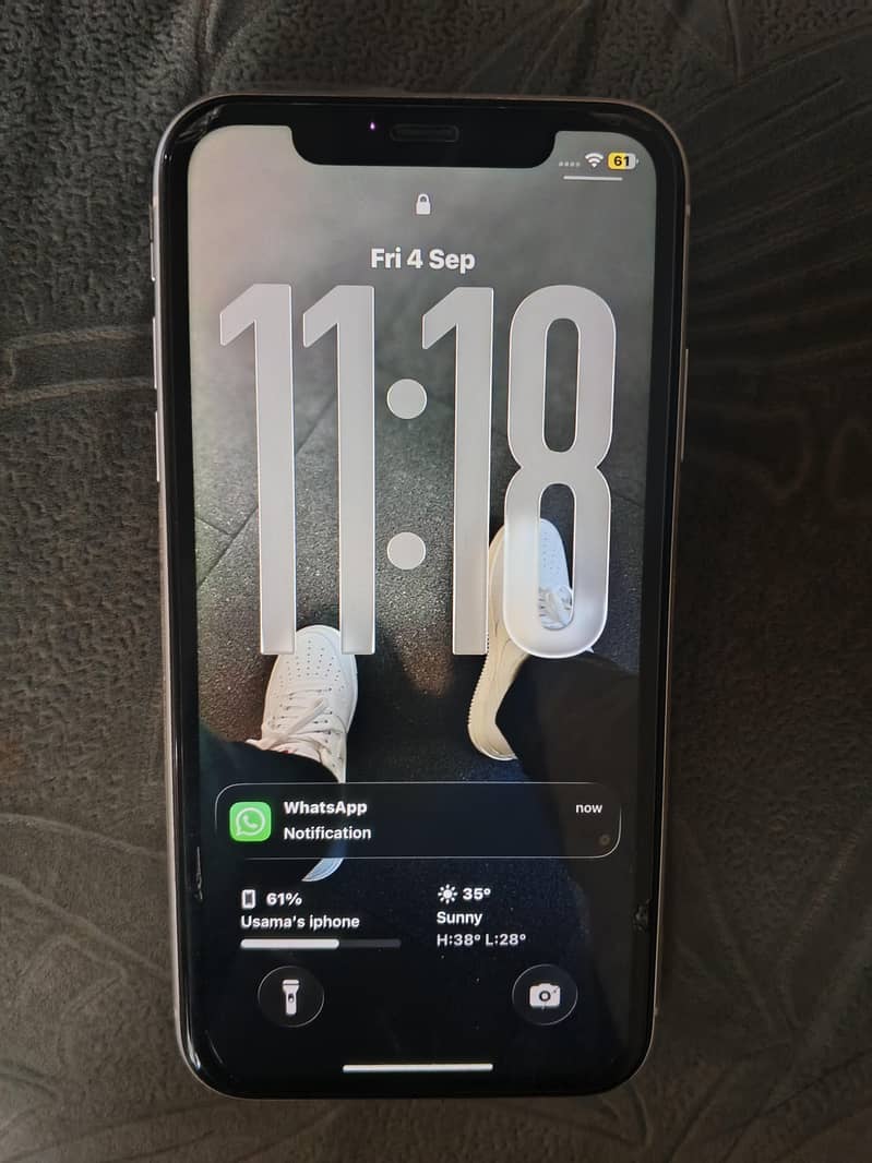 Apple iPhone 11 3