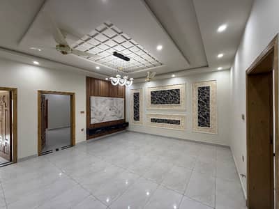 8 MARLA ( 30*60 ) NEW HOUSE FOR SALE In Multi F-17 ISLAMABAD.