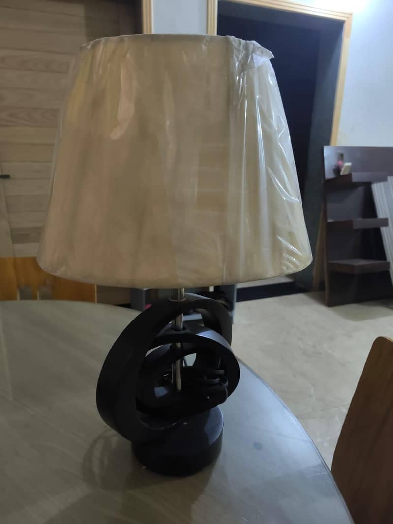 Habbit Table Lamp 1