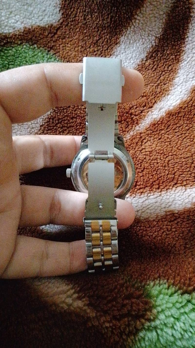 interested log rbta kra Jo watch pa smajta hon 2