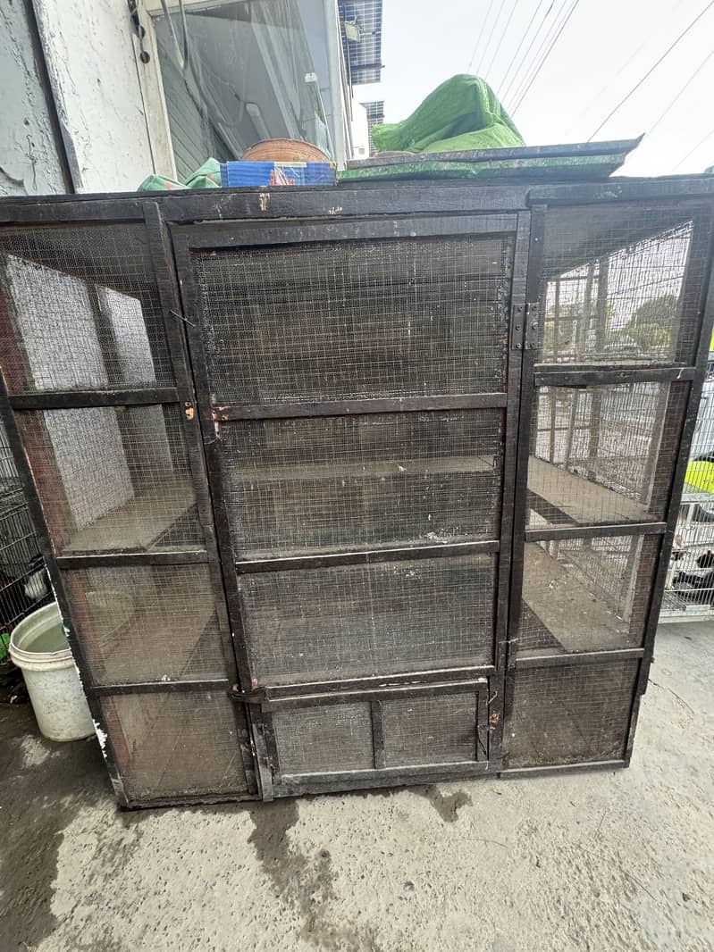 Cages 0