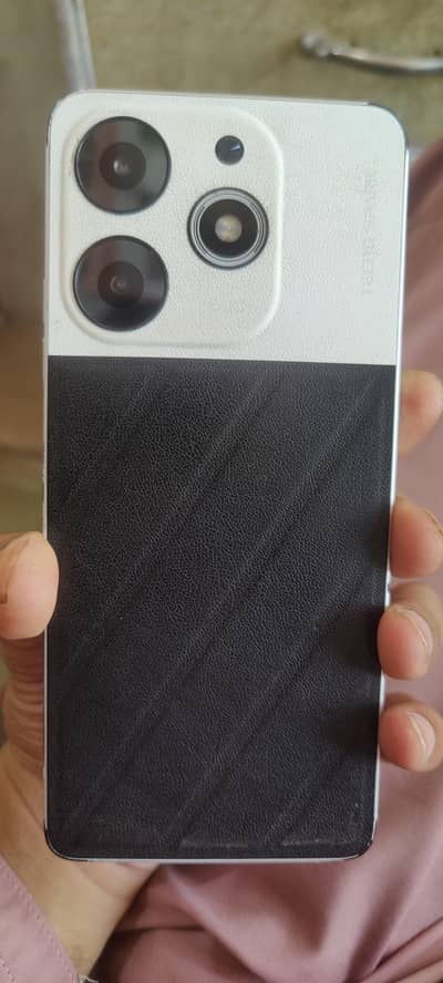 Tecno Spark 10 Pro 8/256