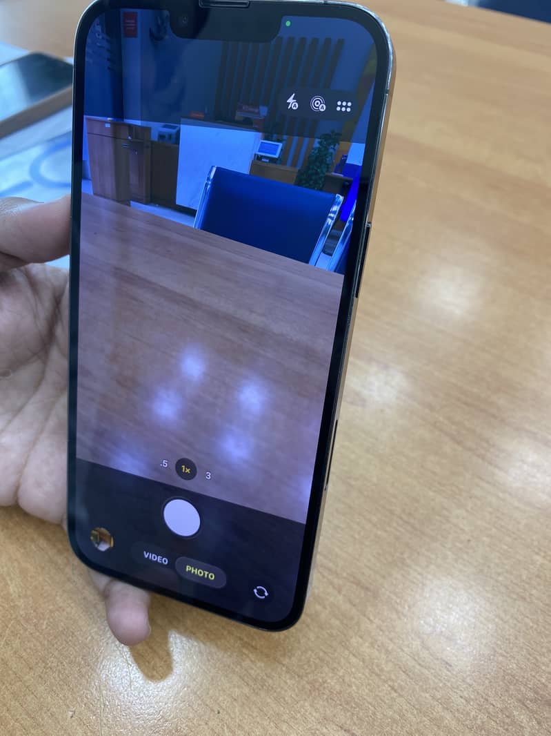 Apple iPhone 13 Pro max 3