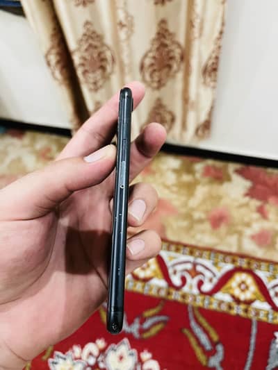 Apple iPhone 7