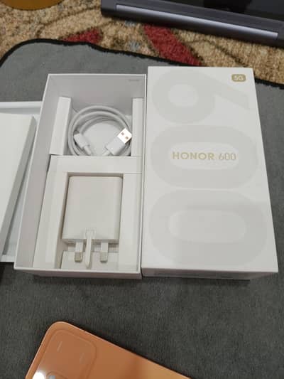 honer 600 non pta dono sim working 12.512 gb