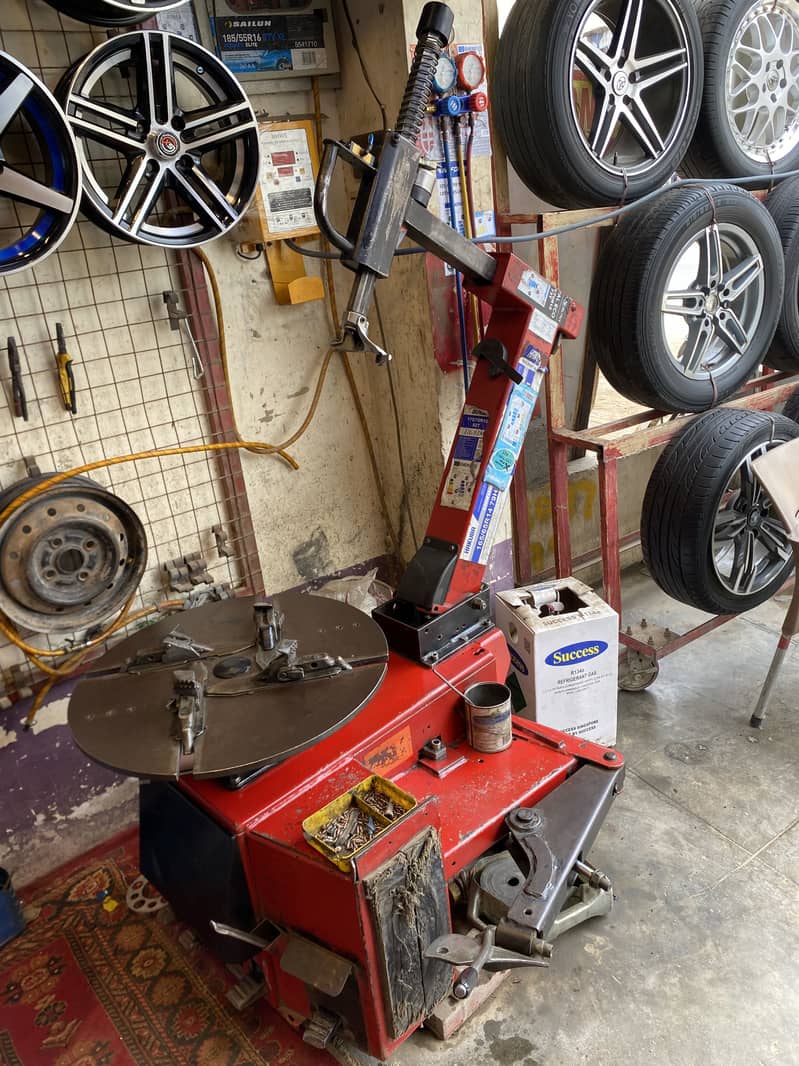 Tyre changer Machine 4 Pendal 5