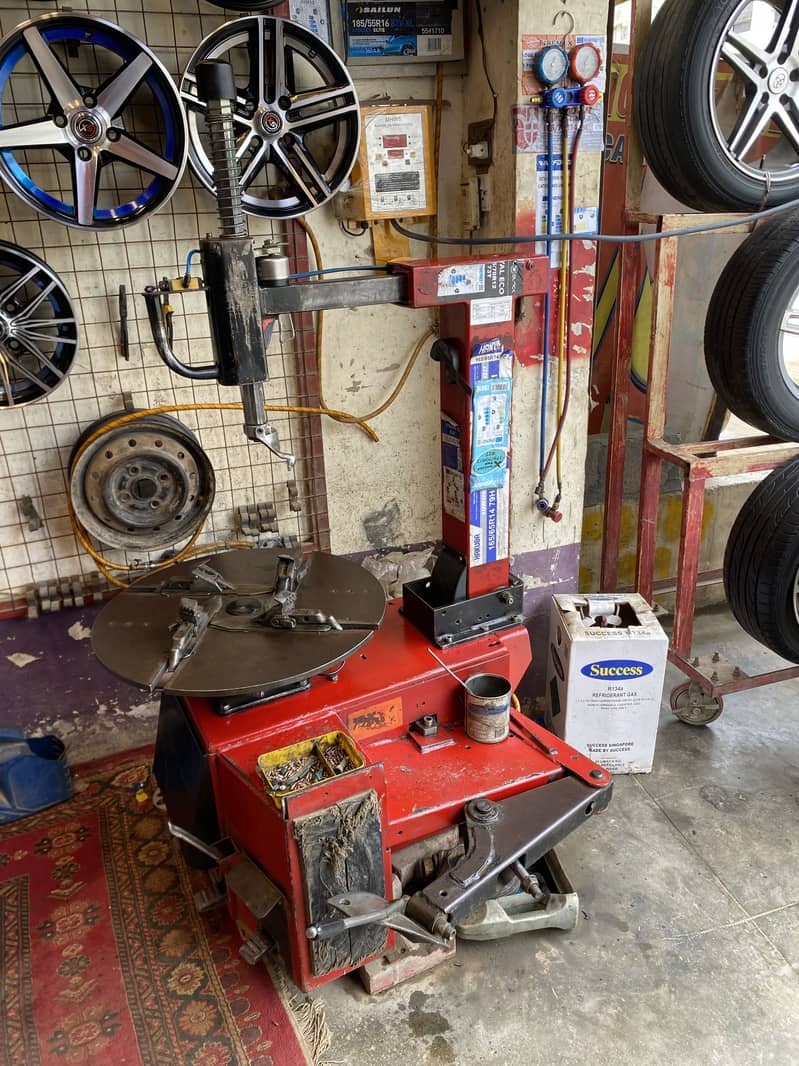 Tyre changer Machine 4 Pendal 7