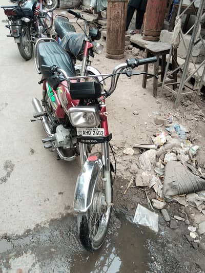 Honda CD 70 used better condition 10 by 10