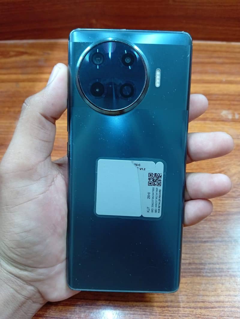 Tecno Spark 20 Pro Plus 2