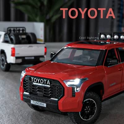 TOYOTA TUNDRA Diecast Model