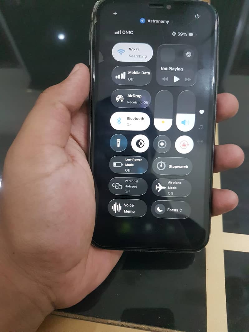 Apple iPhone 11 4
